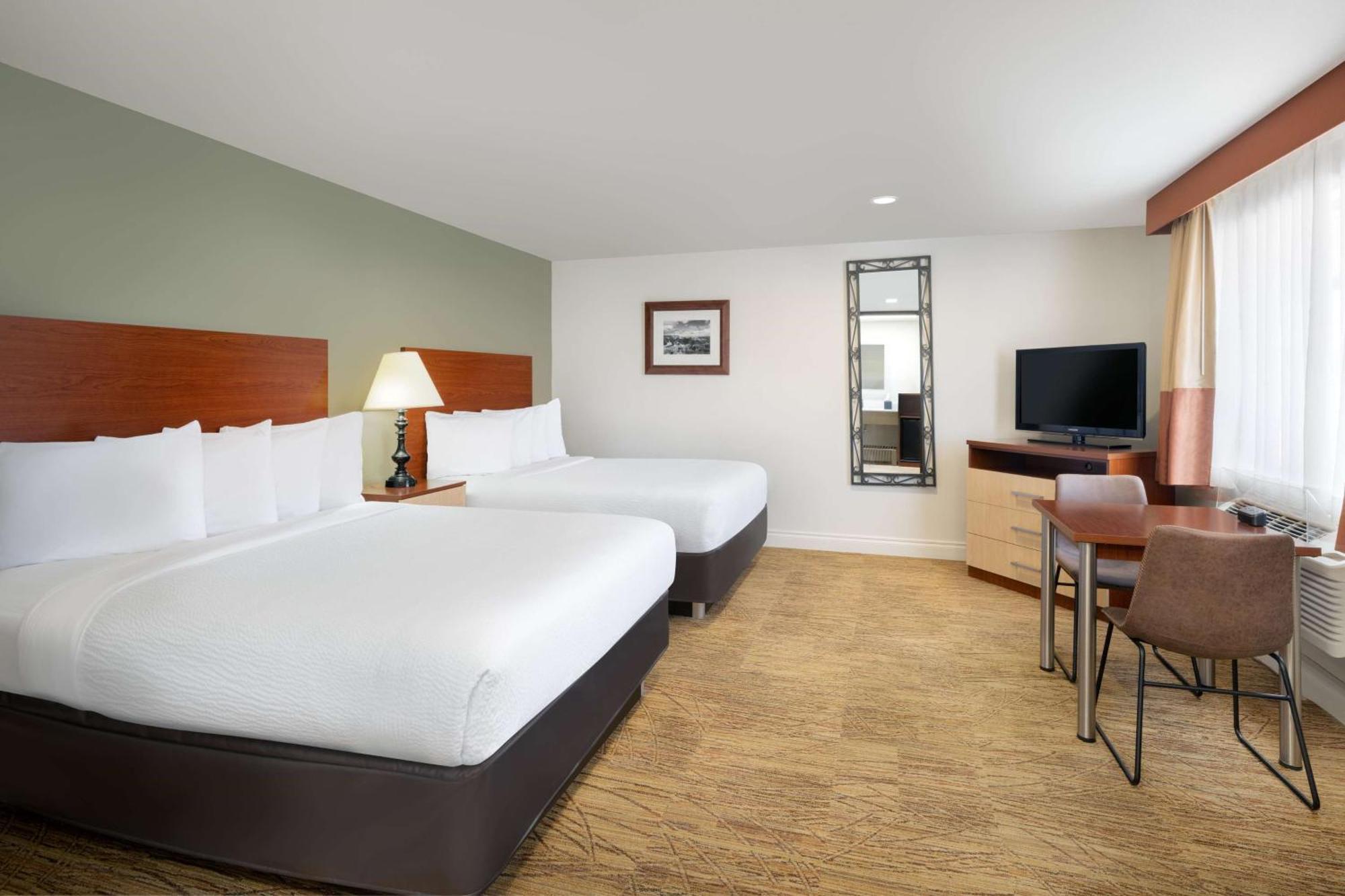 เบสท์ เวสเทิร์น เรด ฮิลล์ Hotel คาแนบ ภายนอก รูปภาพ